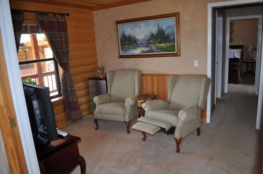 Elkwood Manor Bed & Breakfast 帕戈萨斯普林斯 外观 照片