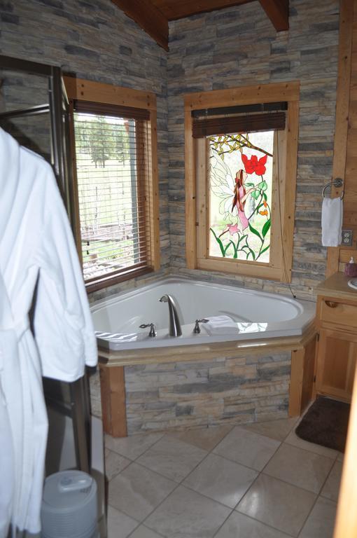 Elkwood Manor Bed & Breakfast 帕戈萨斯普林斯 外观 照片